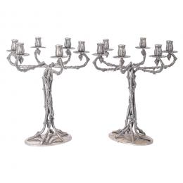 469   -  <p><span class="object_title">Espectacular pareja de candelabros de seis luces en plata española punzonada, s.XX. </span>.<br></p>